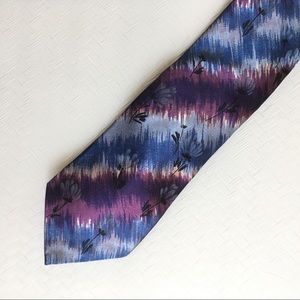 Oscar de la Renta Couture Hand Sewn Tie